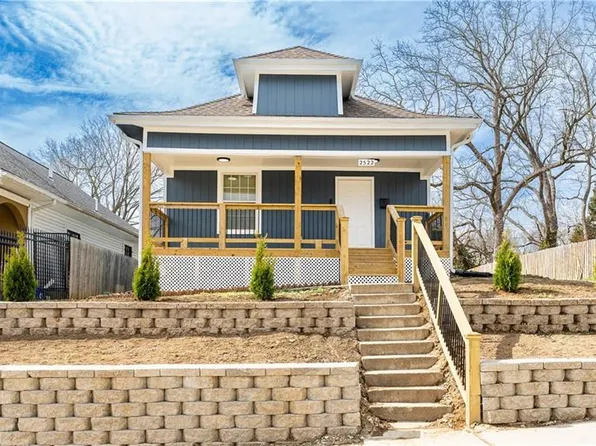 2522 Chelsea Ave, Kansas City, MO 64127