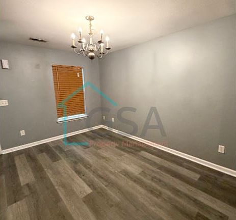 4th image of 51 Birdsong Ln