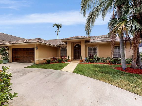 2nd image of 9319 NW 10th St
