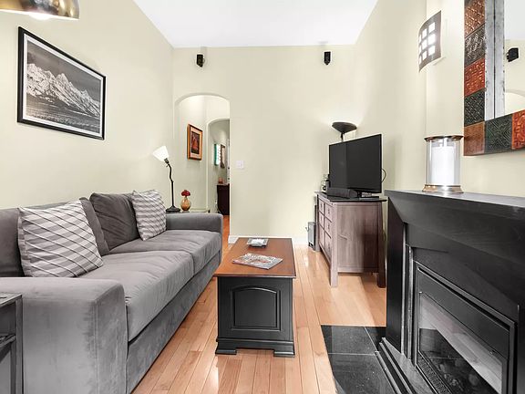 3rd image of 509 E 83rd St APT 1E