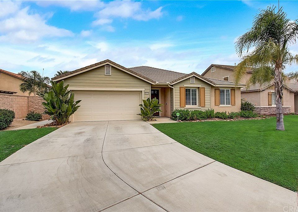 1st image of 35776 Bobcat Way