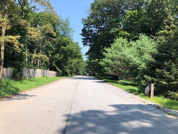 5th image of 6 Nancy Dr
