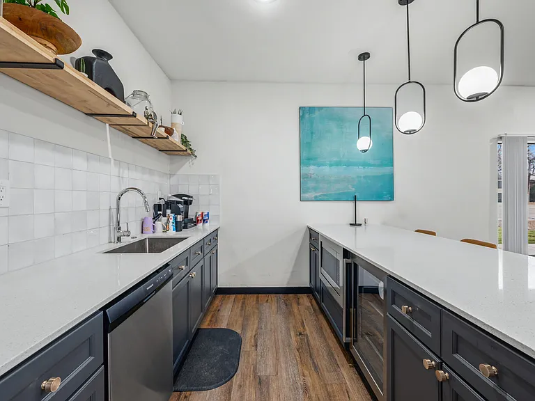 The Alista Apartments — Photo 7