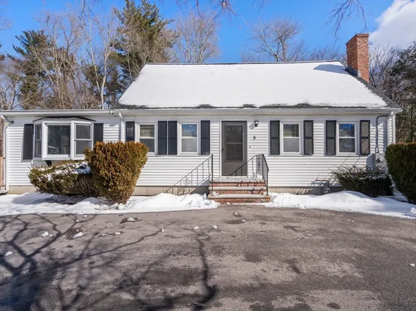 5 Eldor Dr, South Walpole, MA 02071