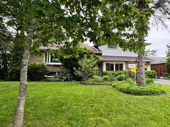 114 Campbell Cres, Kingston, ON K7M 1Z5