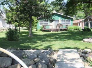 W10835 Tipperary Rd, Poynette, WI 53955