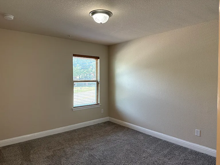 2610 Jackson Dr — Photo 18
