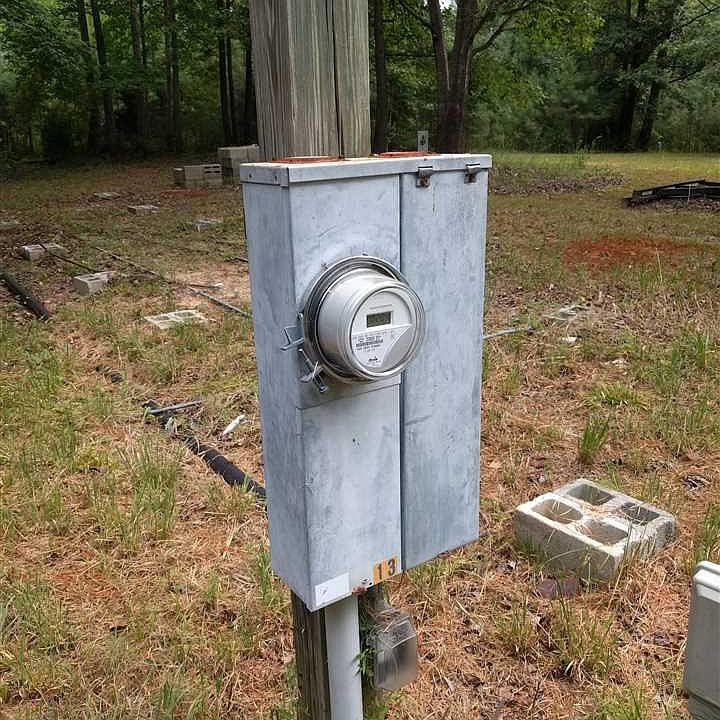 2nd image of 125 Ingle Dr