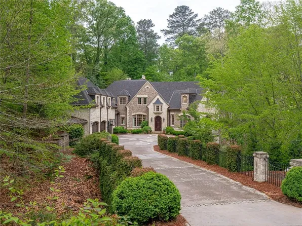 4190 Harris Trl NW, Atlanta, GA 30327