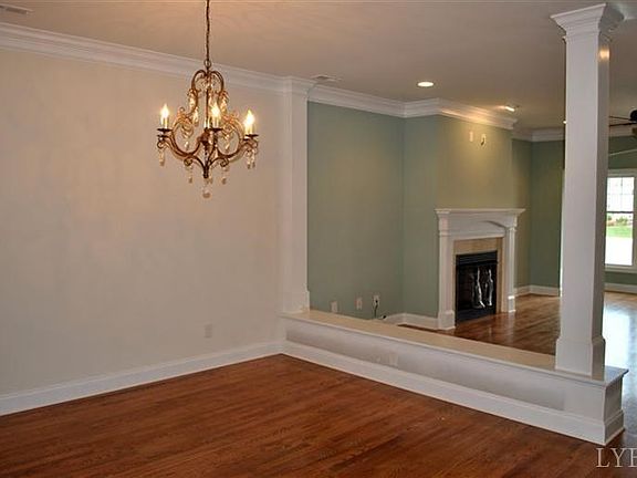 5th image of 1391 Helmsdale Dr #9