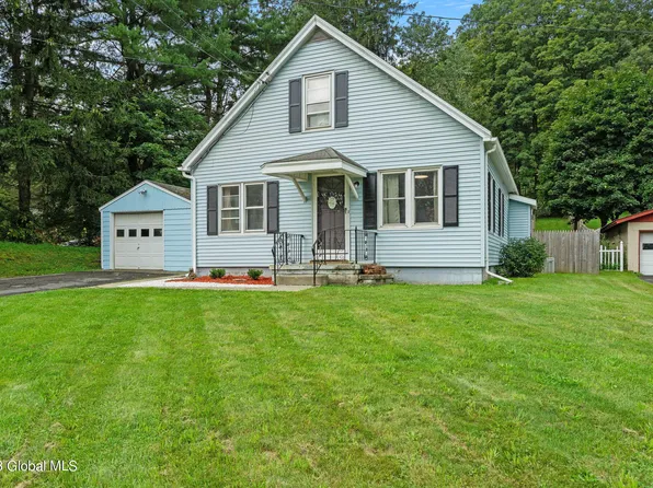 2425 Route 9W, Ravena, NY 12143