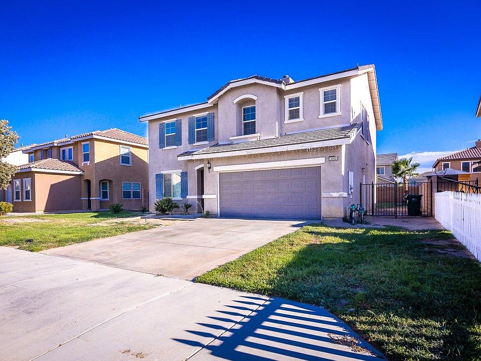 1st image of 3060 San Luis Dr