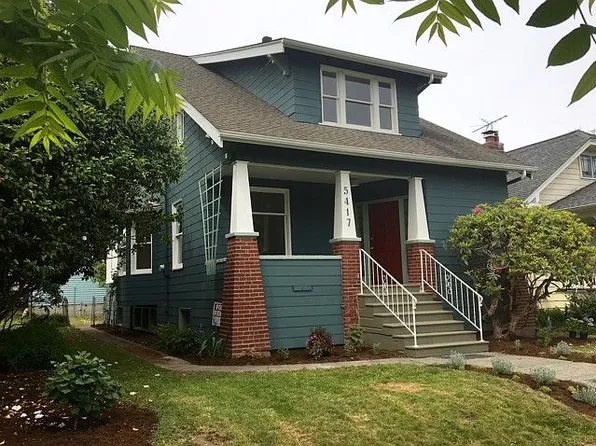 5417 Kensington Pl N, Seattle, WA 98103