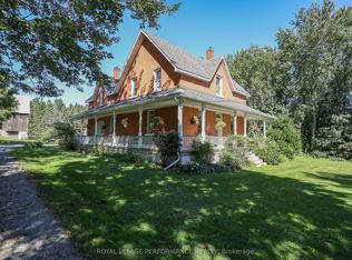8253 Russell Rd, Ottawa, ON K4B 0J7
