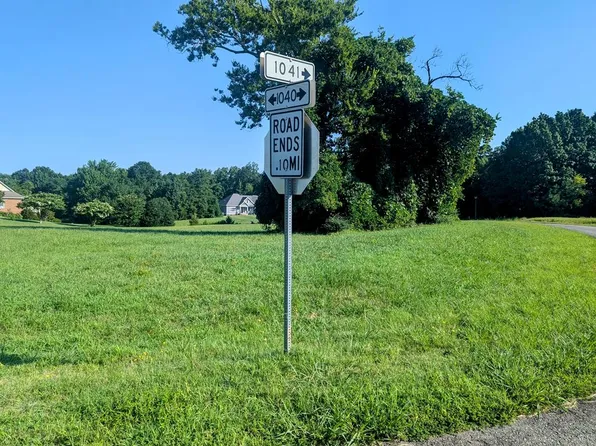 10 Grace Stone Dr, Clarksville, VA 23927