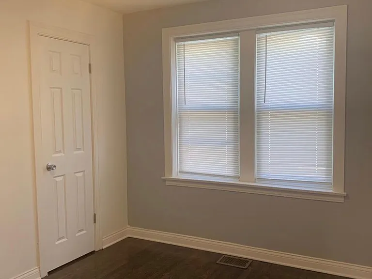 6813 S Washtenaw Ave #2 — Photo 7