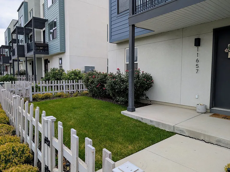 Yard care provided by HOA