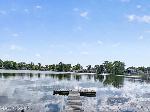 4th image of 9385 Mandon Rd