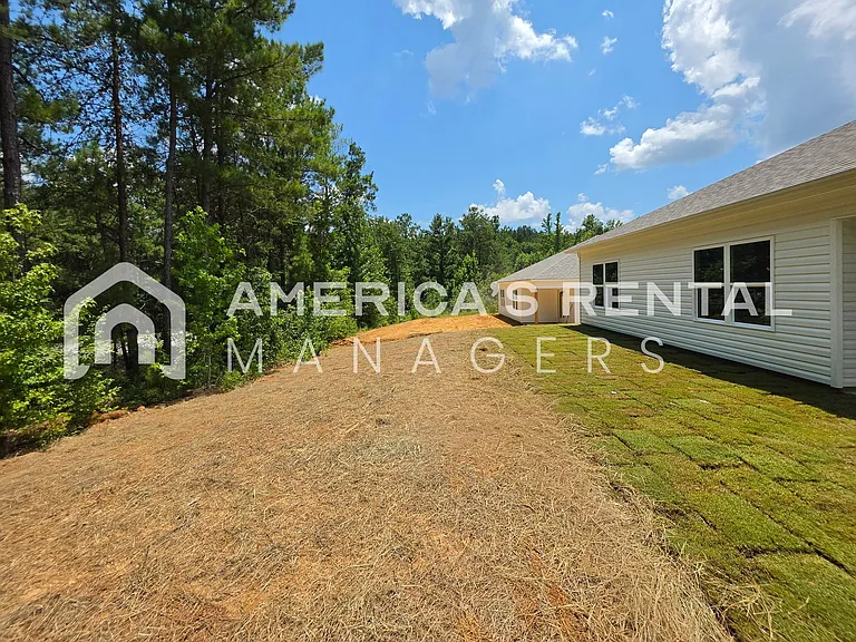 10311 Squires Way — Photo 47