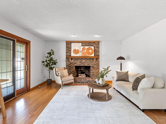 5th image of 7397 Chateauguay Dr