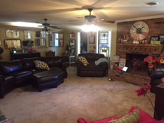 4th image of 1608 Floral Dr