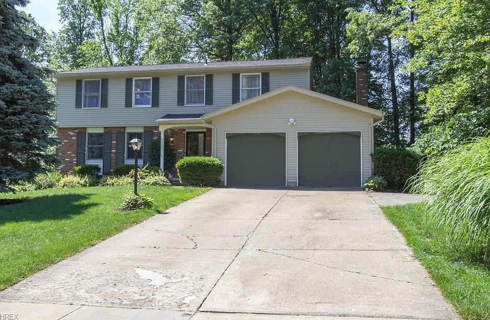 1st image of 4899 Heights Dr