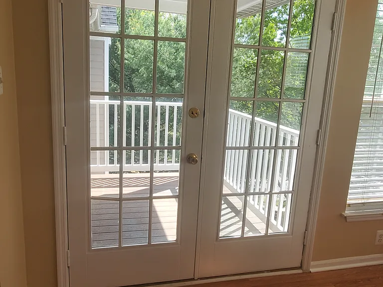900 Swallow Crest Ct #K — Photo 4