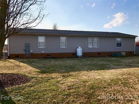 5th image of 2300 Dellinger Dr