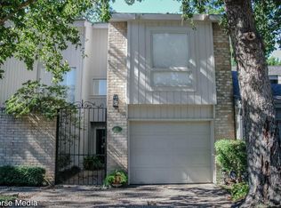 662 Cherry Hills Dr, Huntsville, TX 77340