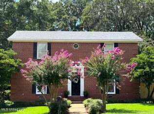 202 Concord Dr, Clinton, MS 39056