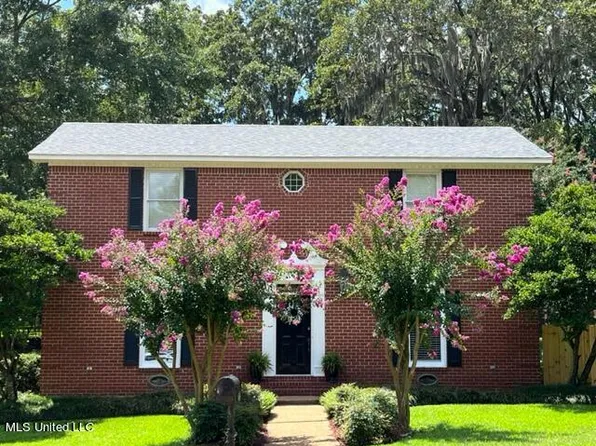 202 Concord Dr, Clinton, MS 39056