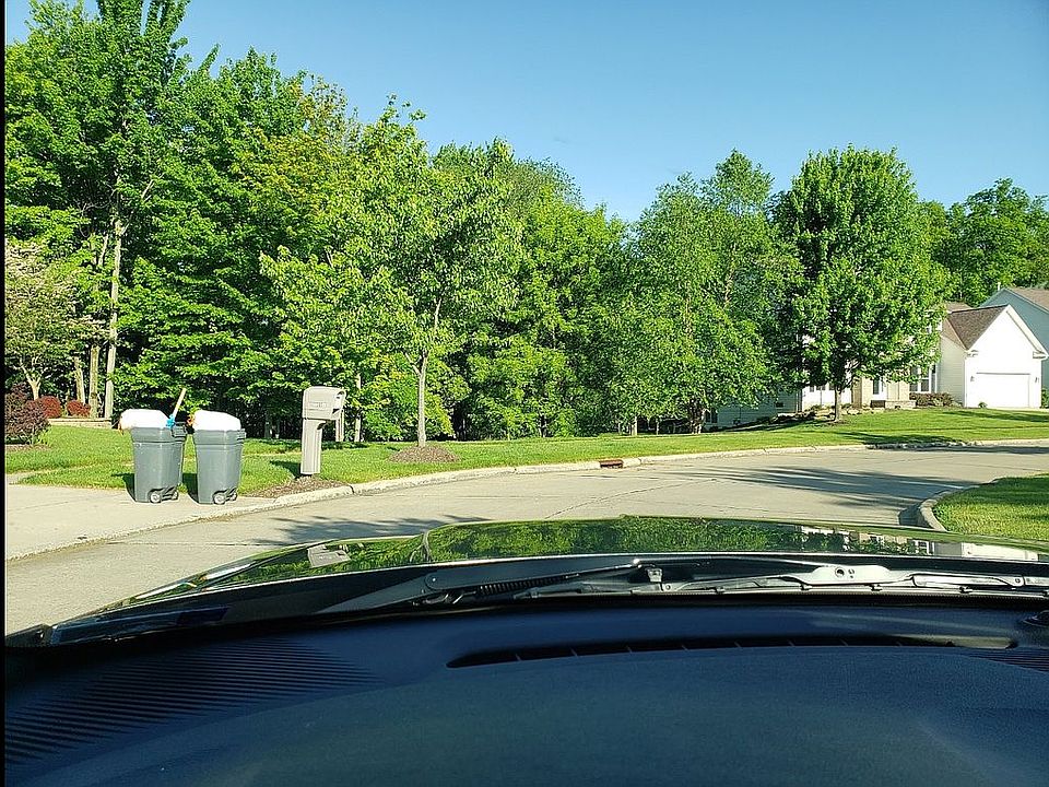 1st image of Woodlawn Ct