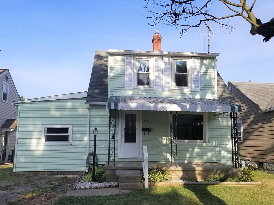 1st image of 712 N Roosevelt Ave
