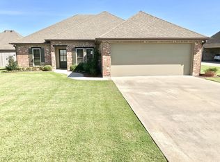 113 Rue Des Cannes, Maurice, LA 70555