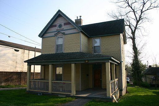 1st image of 1117 Alexander St