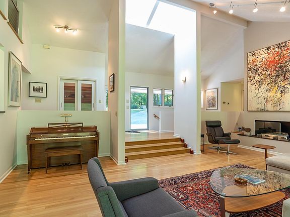 2nd image of 5455 E James Rd