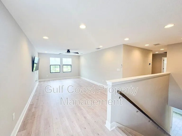 12664 Oak Hill Way — Photo 21
