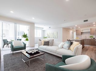 11616 Burbank Blvd #PENTHOUSE 1, North Hollywood, CA 91601