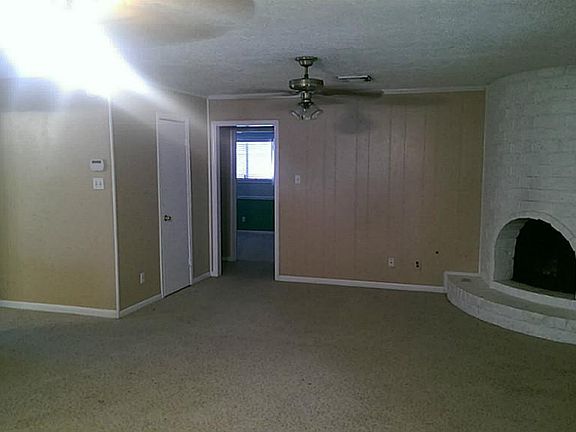 2nd image of 3211 Three Pines Dr