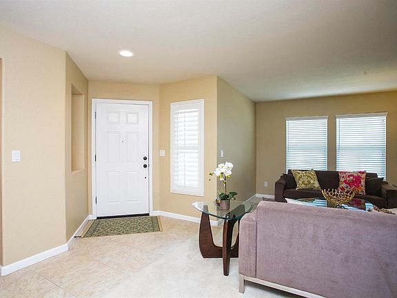 4th image of 5041 Brabant Ct