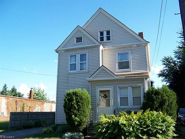 1st image of 14922 Pepper Ave