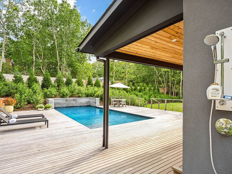 32 Island View Dr W — Photo 34