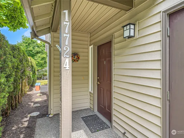 17724 134th Lane SE, Renton, WA 98058