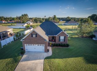 2111 Lillian Ave, Gadsden, AL 35903