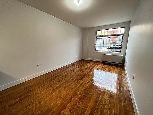 3rd image of 836 Bergen St APT 112