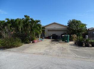 585 Coconut St, Satellite Beach, FL 32937