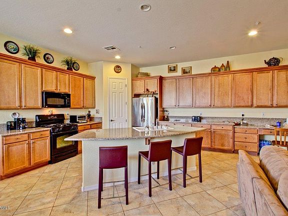 Open Kitchen