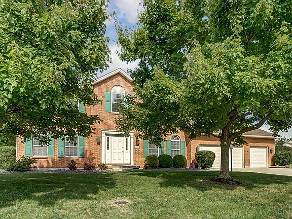 2nd image of 6970 Crown Pointe