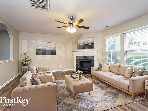 5th image of 340 Kendall Dr