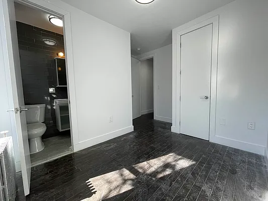 Rented by REAL New York | media 8